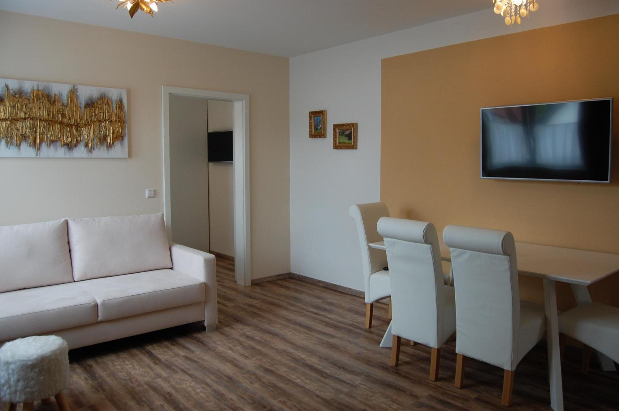 - Dillinger Schwabennest Aparthotel